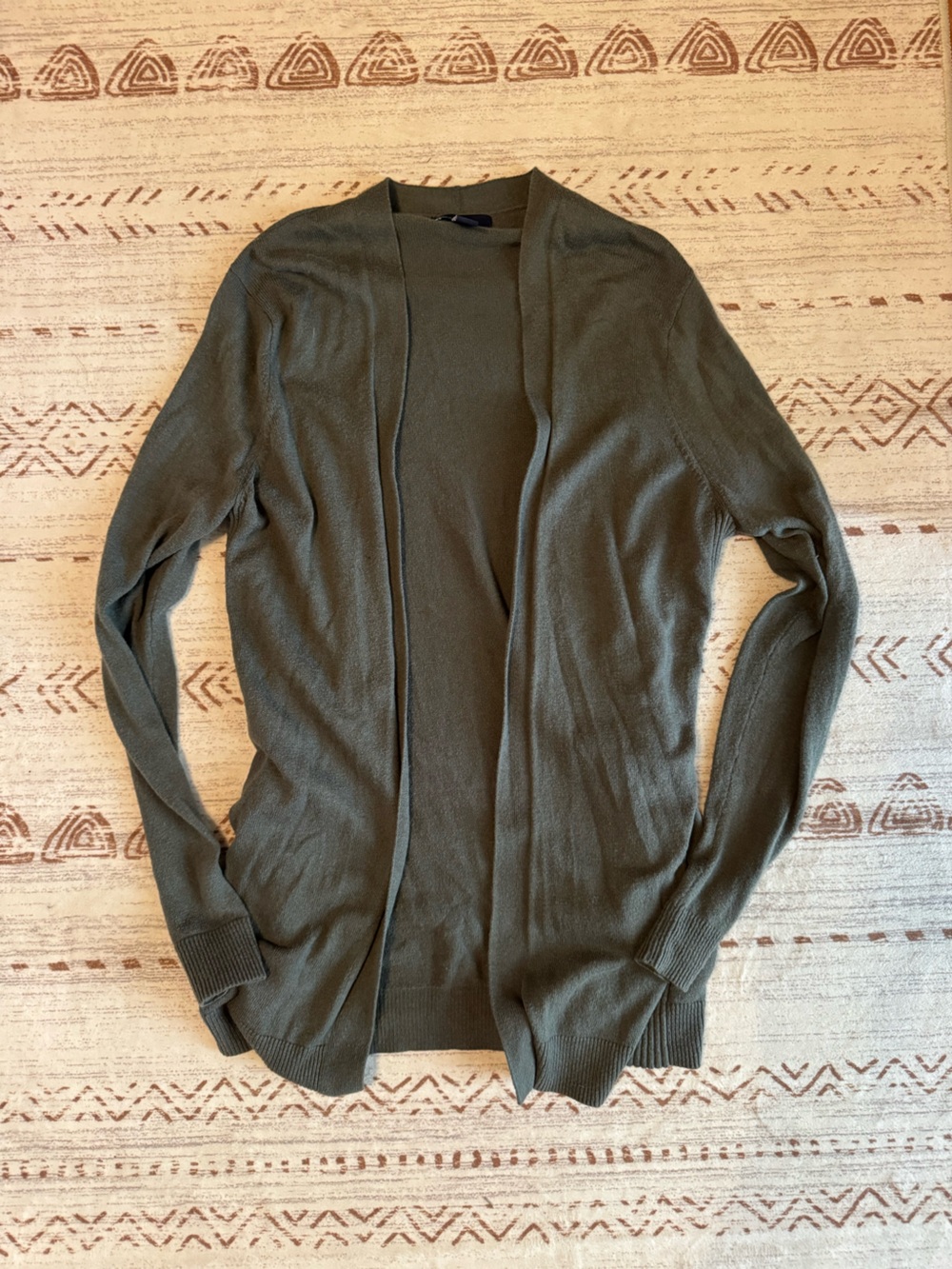 GAP cardigan